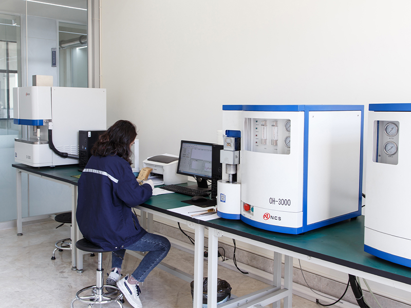 Анализатор водорода, кислорода, углерода и серы